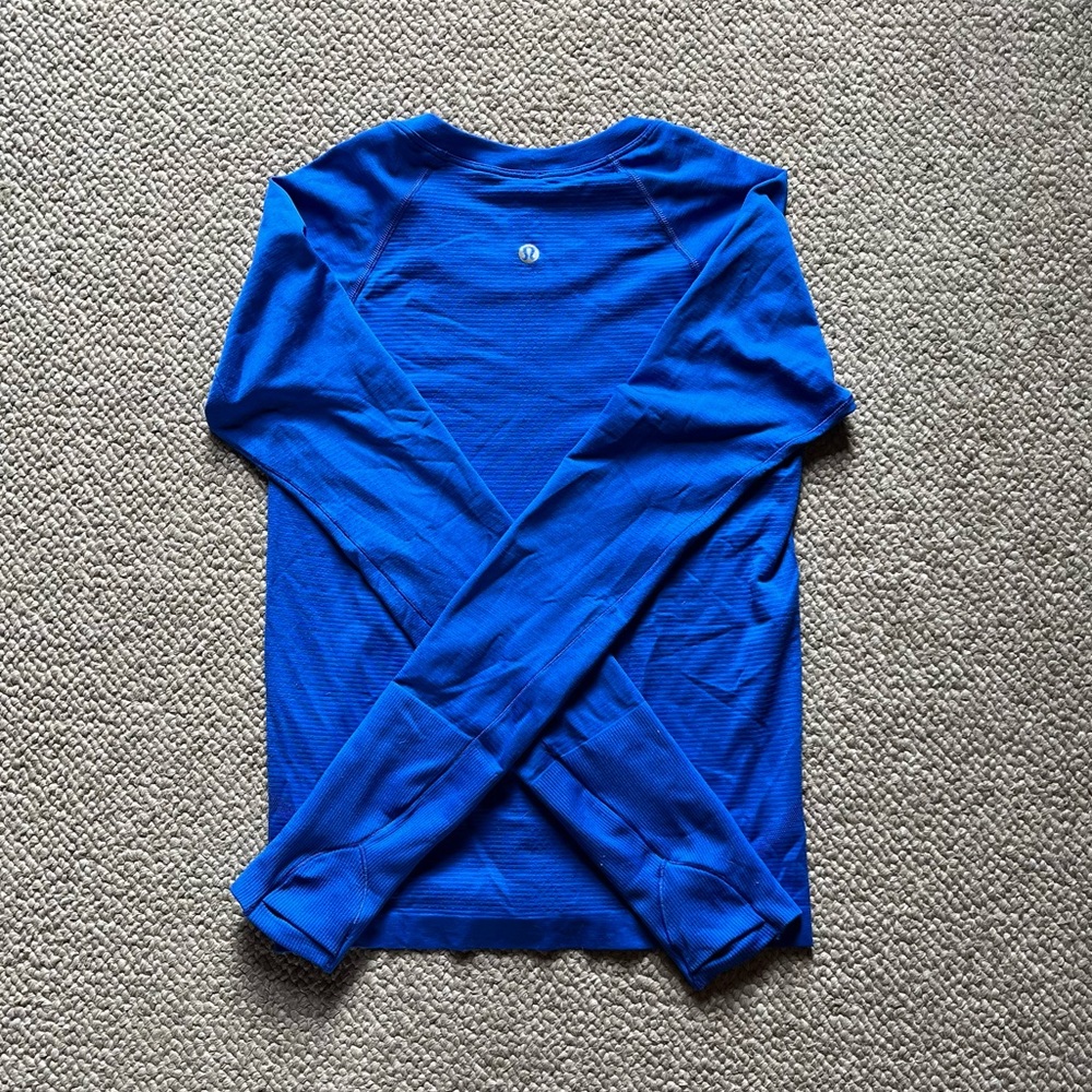 Lululemon Swiftly Tech Long Sleeve Race Length
